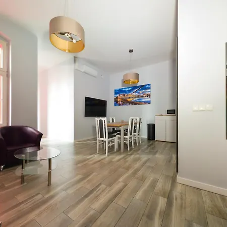 Apartment Glowny Comfort Wroclaw